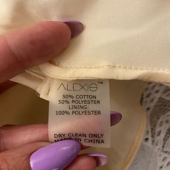 Alexis lace embroidered blouse, S - Picture 13 of 13